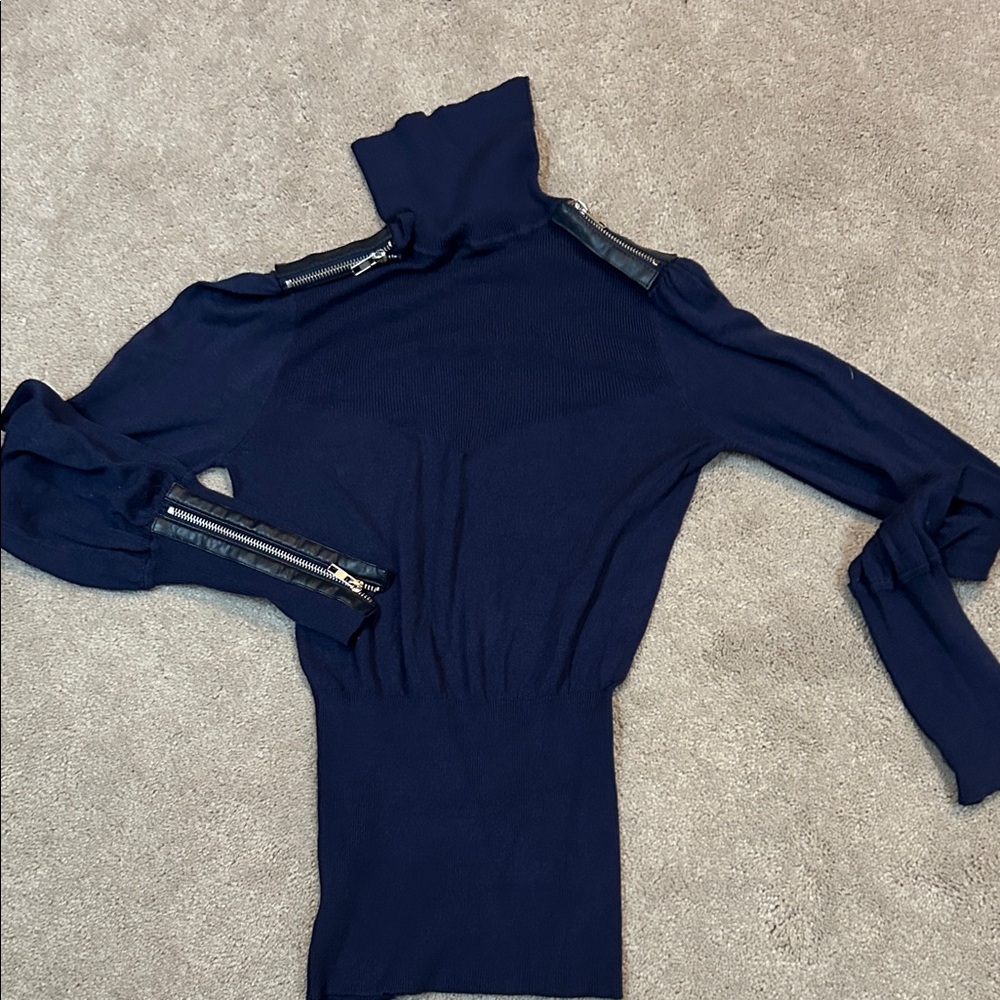 Sexy Venus Form Fitting Navy Turtleneck Sweater with Zipper Accents S